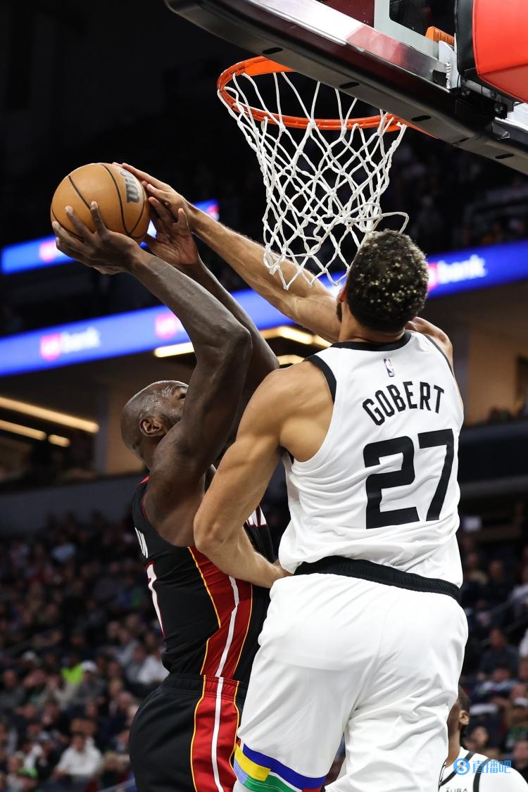 开云入口-里程碑夜孟菲斯灰熊篮板制胜，法国杯关键时刻刷纪录，气氛紧张，高层口径保持一致