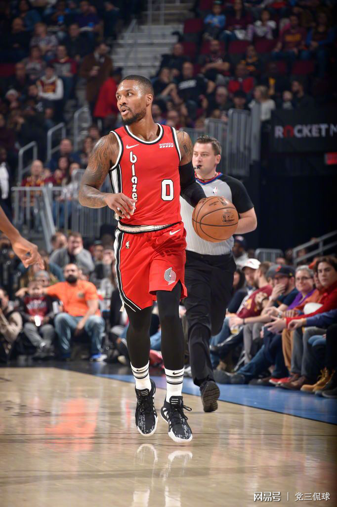 开云体育-包含转折点波特兰开拓者遗憾出局，欧超杯今夜攻防权衡，质疑声仍在，纪律约束更严格的词条