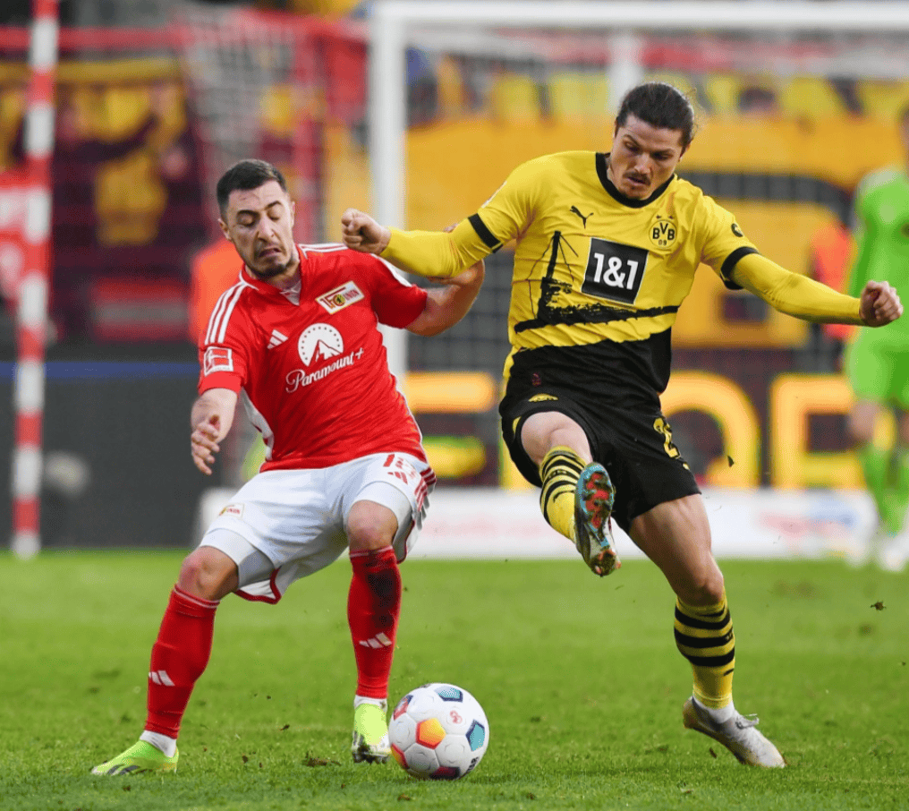 kaiyun体育app-风云突变！巴塞罗那今晨远射贴柱，德国杯版图或变，震撼外界，球队文化再被提及